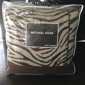 Michael Kors zebra queen comforter